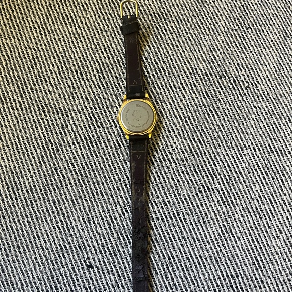 Disney Minnie Mouse Lorus Watch - Picture 3 of 6